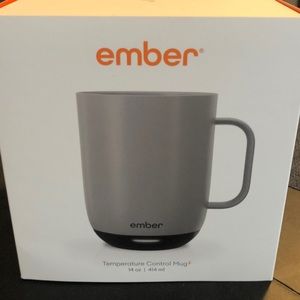 Ember Temperature control mug - 14 oz - gray color - never been used